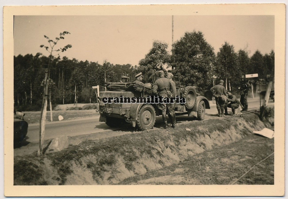 Orig. Foto Kübelwagen Phänomen b. Inf.Rgt.17 Angriff PETRIKAU Ba