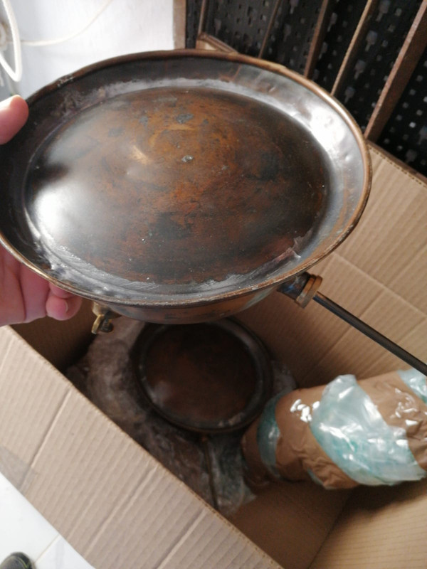 EFED5F93-191F-4633-A462-AC5686B60853