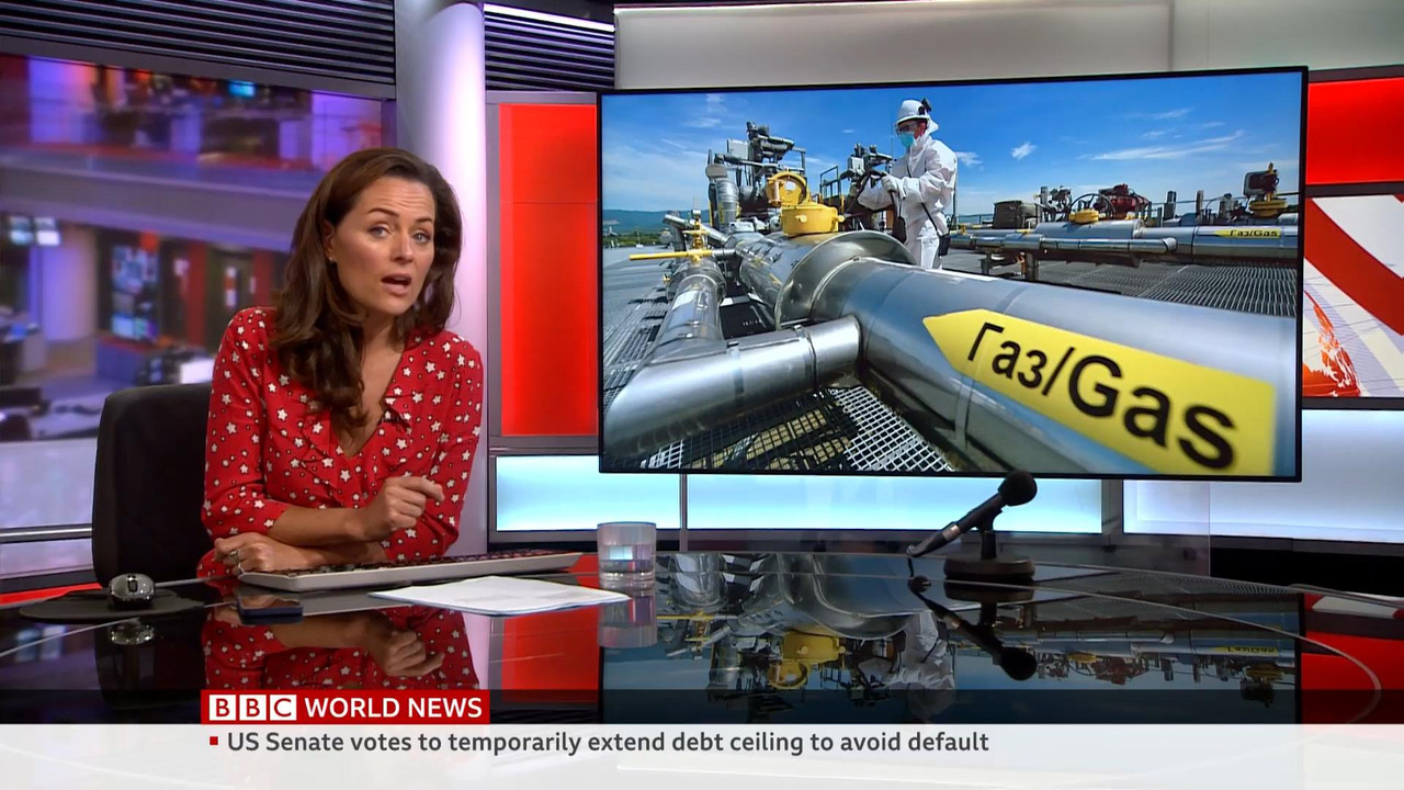 10.08 - 06.00.00 - BBC World News. News. Reporting on the day's inter....ts_snapshot_03.28_[2021.10.
