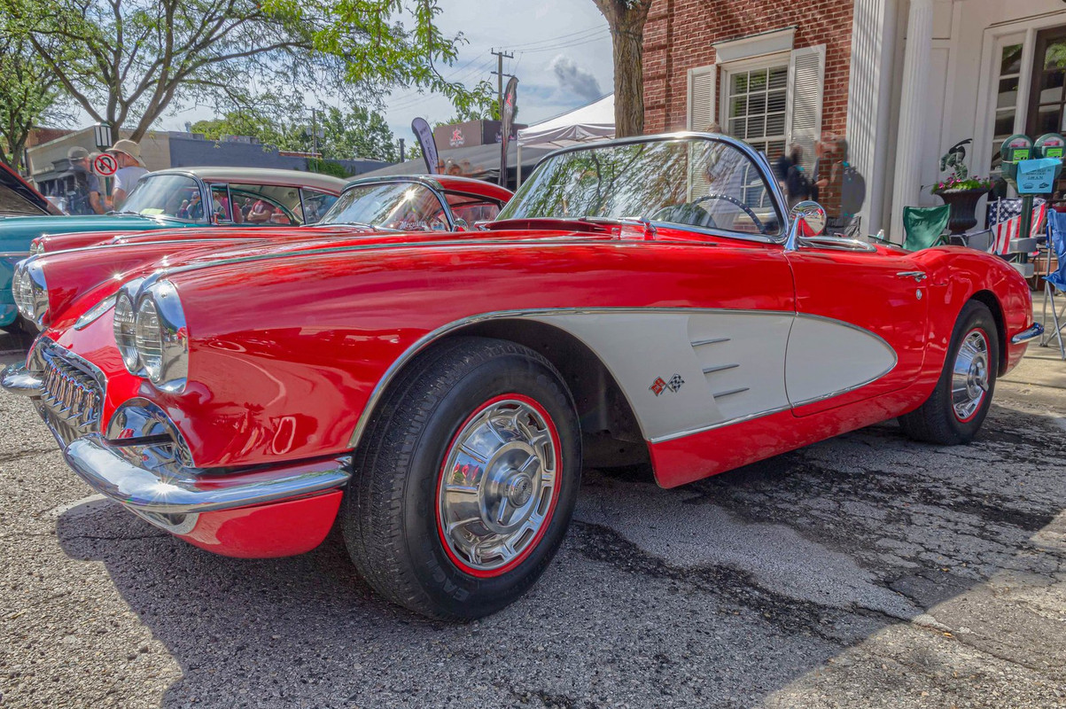 redngrey-corvette.jpg