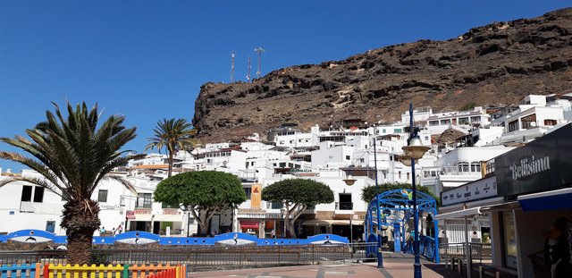 Puerto Mogan, piscina y juegos, no se necesita más! - Gran Canaria 2022 (3)