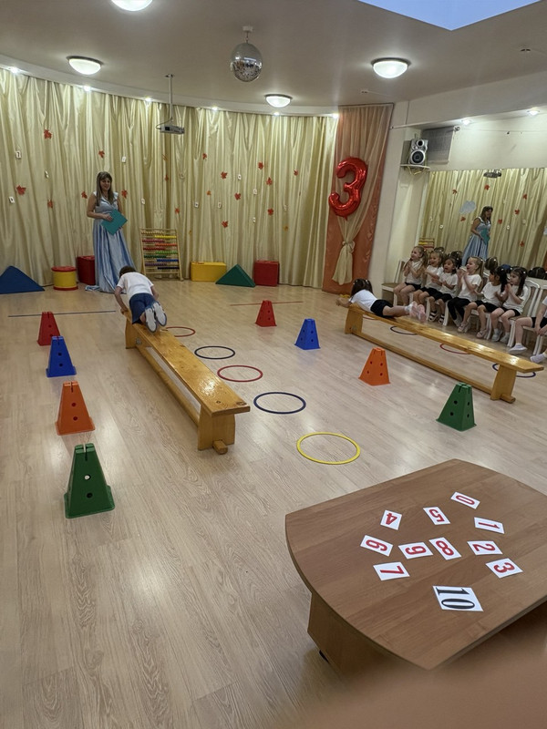 photo 5260618370011304053 y