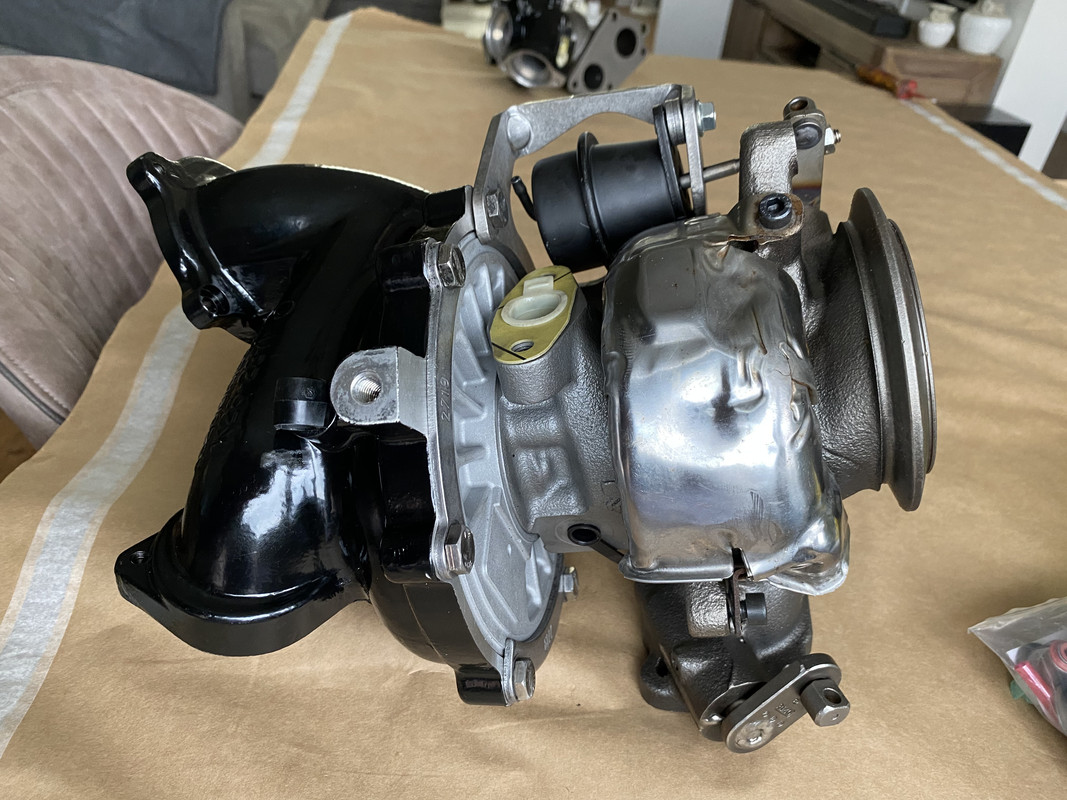 7A23C0F6-4214-413E-9A67-8C0C11F3B044