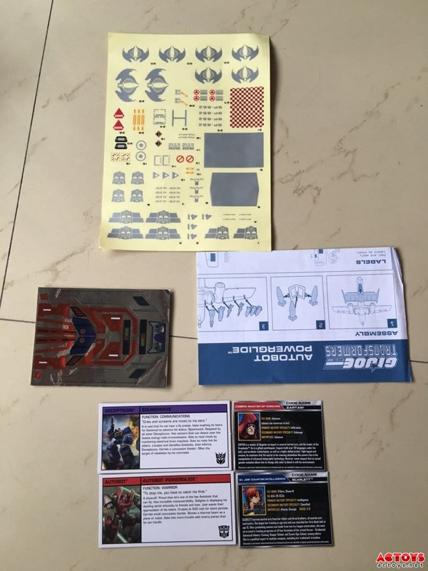 SDCC-2016-Transformers-vs-gijoe-box5