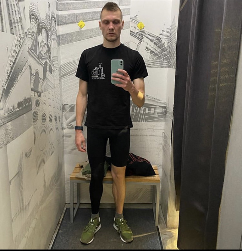 E9CB8422-C2B4-4A38-9A72-5F911F4D3411