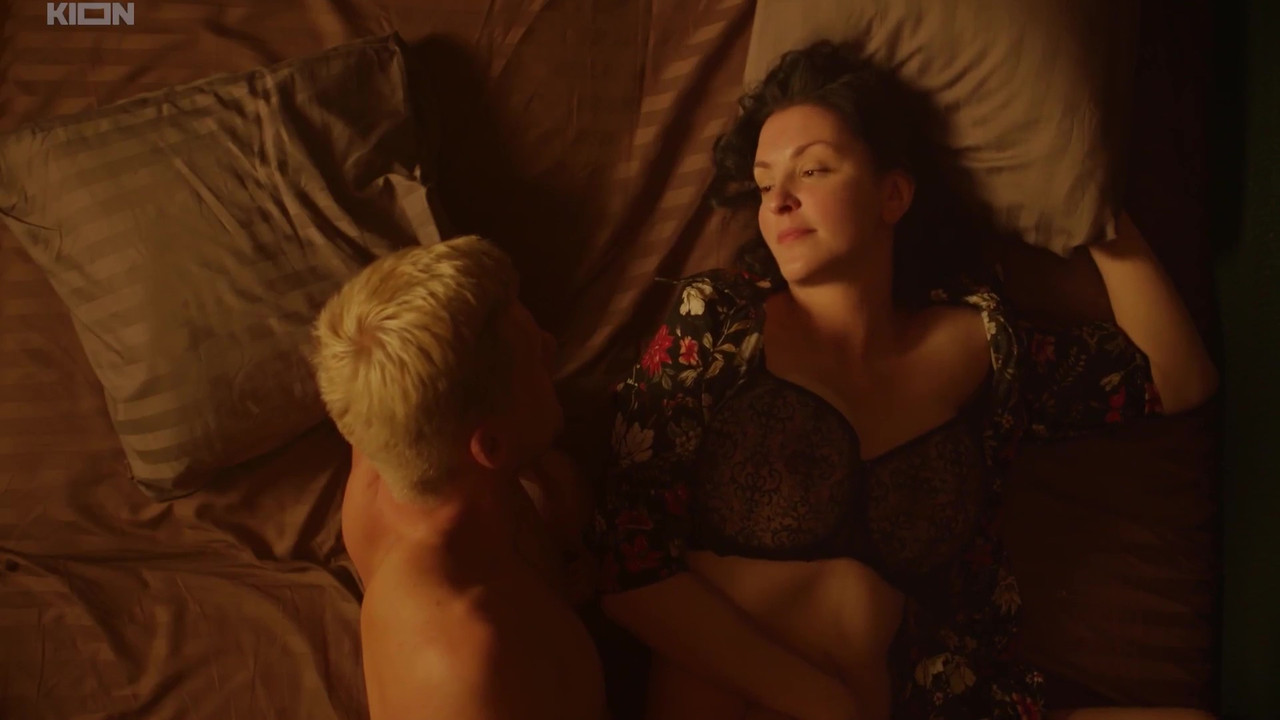 vlcsnap-2023-11-06-23h00m26s494