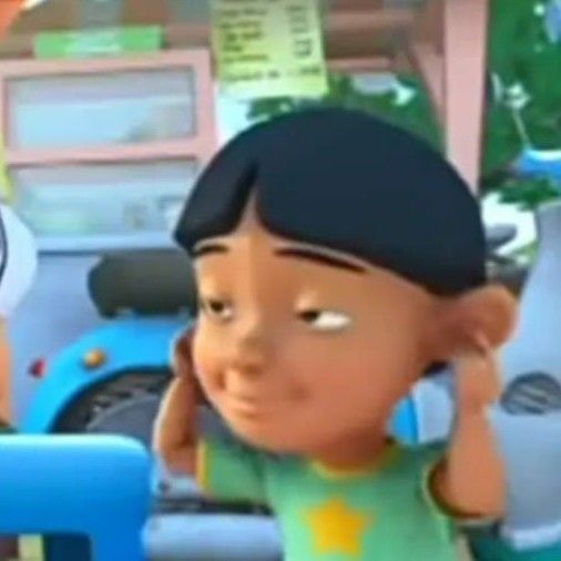 May include: A set of mauve-colored linen bedding, neatly folded and tied with twine. The set includes a duvet cover and pillowcases, secured with wooden buttons. The Wonder Linen logo is visible in the bottom right corner.