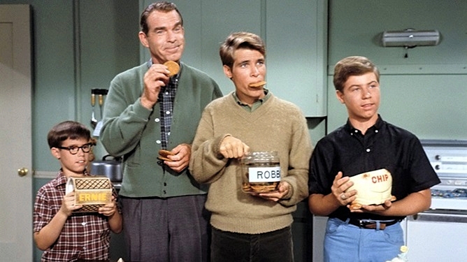 EDDIE-ALBERT-MY-THREE-SONS-FOTOR-2.jpg