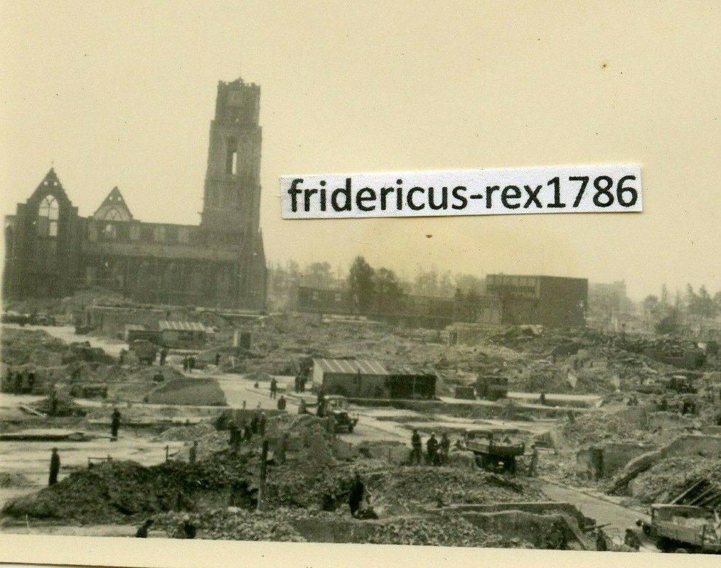Foto WH zerstörtes Rotterdam Kirche Kathedrale Niederlande Holland 1940