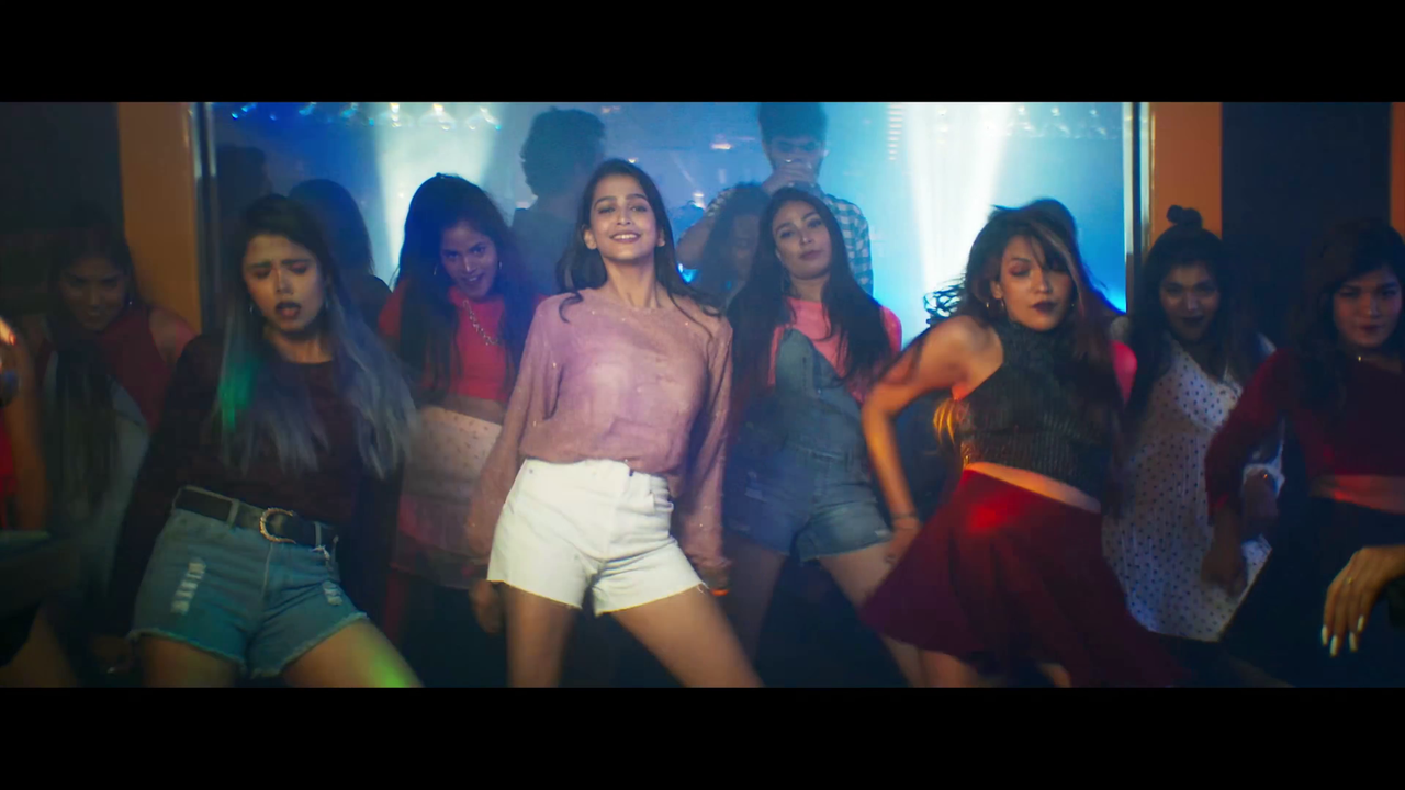 vlcsnap-2023-12-18-00h37m38s631