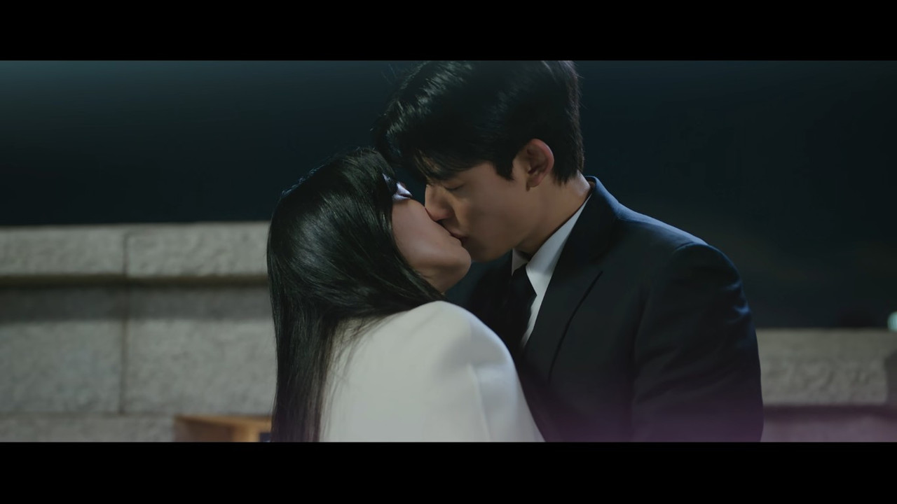 VS Netflix No Tailto Tell E8The Hobby Called Love 58 49