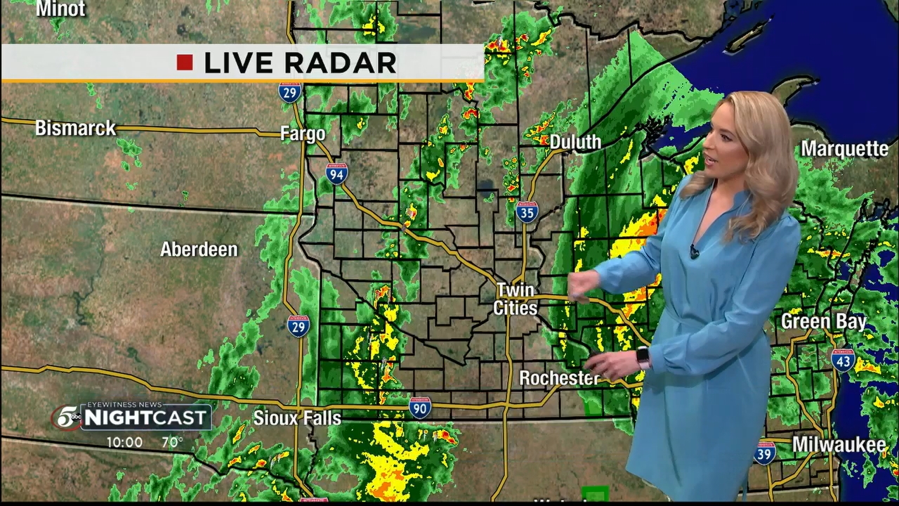 10 June - 04.00.00 - 5 Eyewitness News  Nightcast..ts_snapshot_06.41.395