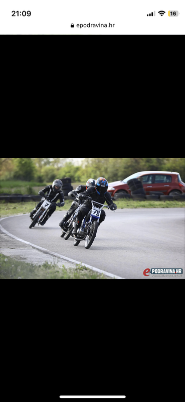 A7F550C5-BC0F-4E04-ABD3-C1E43B8A30BC