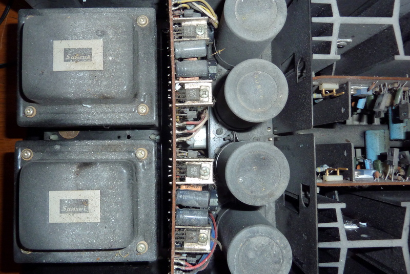 Sansui-AU-717.jpg