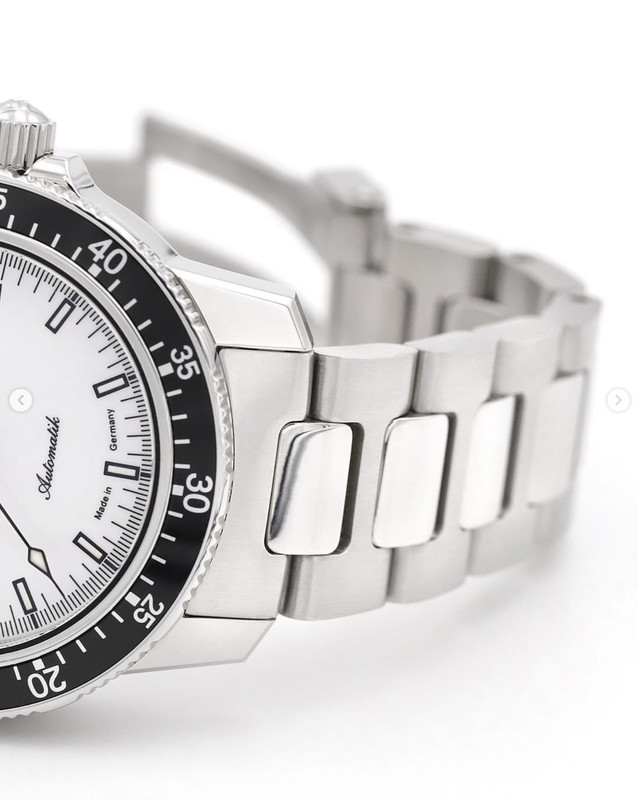 D8624530-B96E-47A4-9B0D-2F2B9D7E4CFB