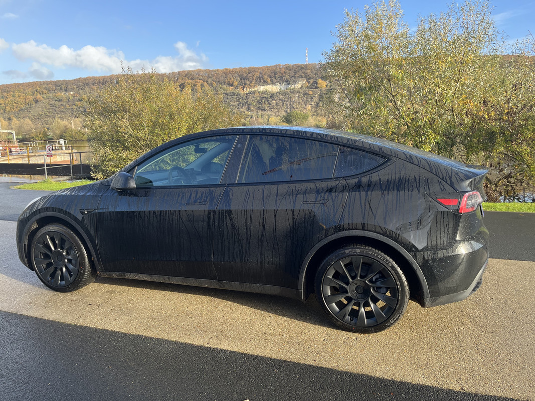 731D3C5A-CAF8-4136-A70D-2EB0DA0140B2