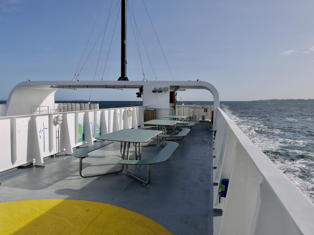 635E8F6F-8FEA-4068-A32F-0C778D058E7B_1_201_a