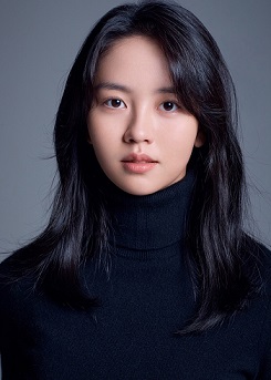 Kim-So-Hyun-1999-p001.jpg