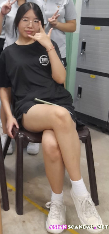Asian-Scandal2025-10034