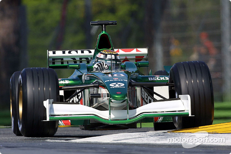 TEMPORADA - Temporada 2001 de Fórmula 1 F1-san-marino-gp-2001-eddie-irvine-3