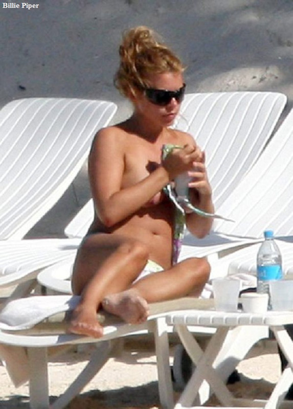 [Image: billie-piper-6b.jpg]
