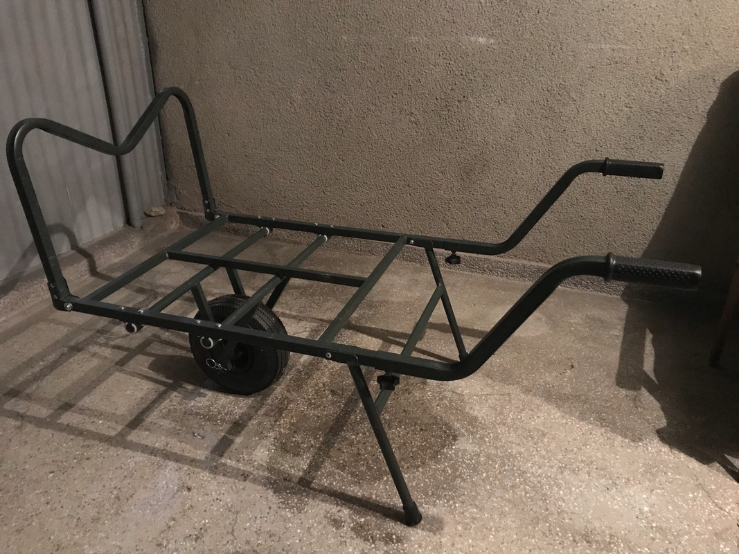 BD5A6D00-EE54-400C-AB61-824607355B8E