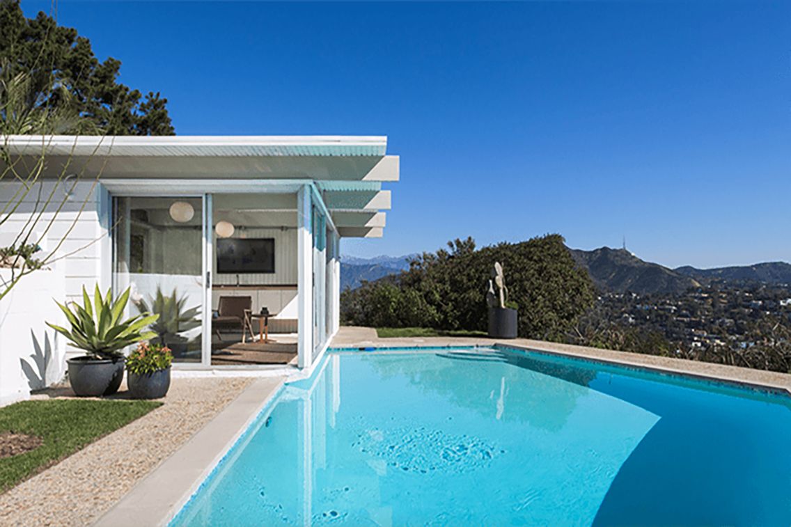 304-F04-D9-490-F-44-D7-BD99-7-A3-E698-BA17-C