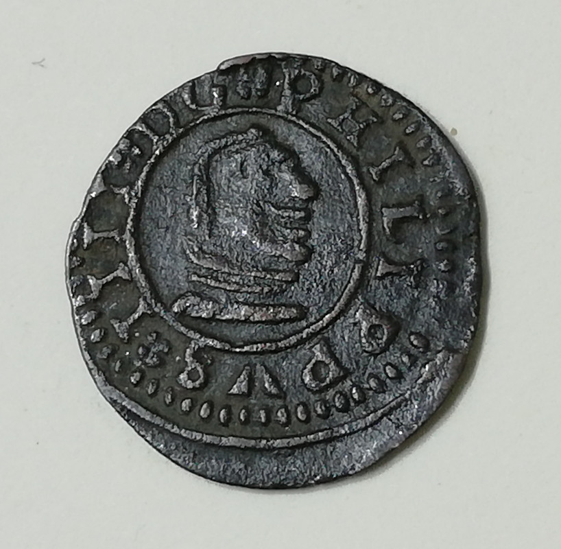 Felipe IV 4 Maravedies de Burgos 166E R  HISPANIARVN anv