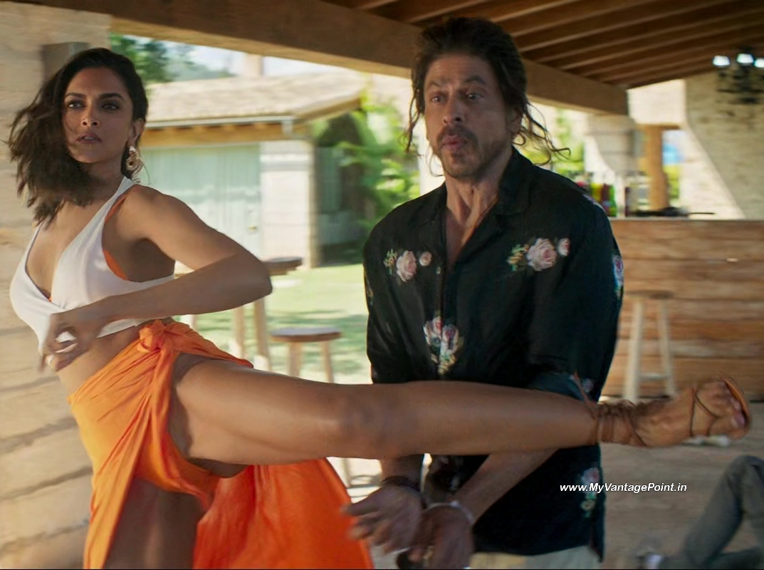 33-Deepika-Padukone-Hot-Scene-in-Pathaan-Movie-with-Shah-Rukh-Khan-My-Vantage-Point