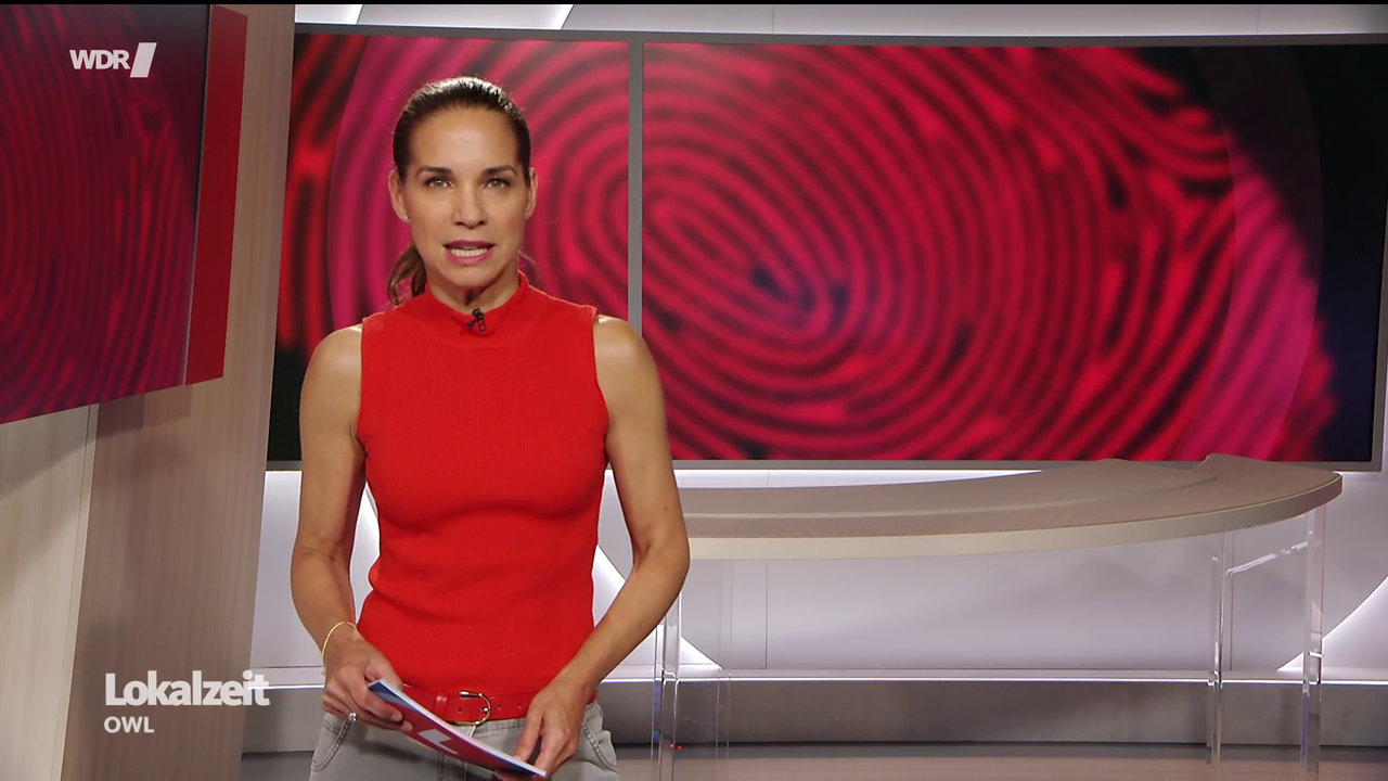 Kristina Sterz WDR Lokalzeit OWL 06 07 2026 118X Caps 55
