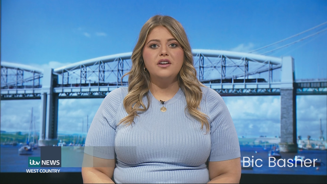 06.23 - 18.10.01 - ITV News West Country. Breaking news and current s....ts_snapshot_08.06.552