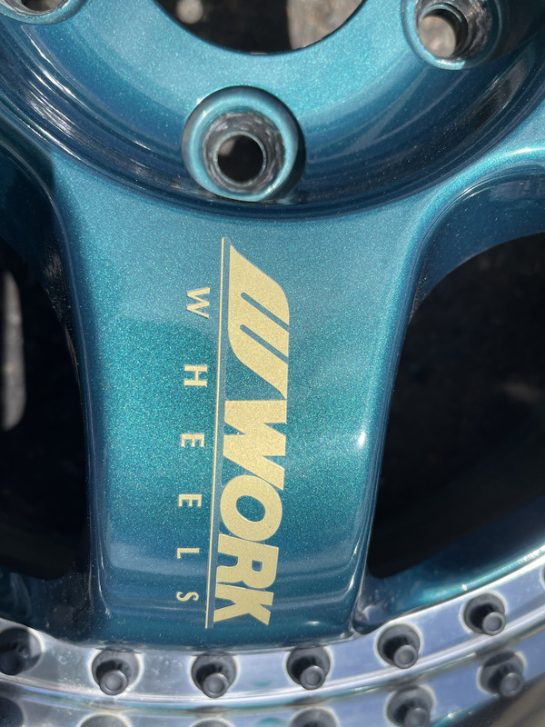 568DF26C-F2F0-40A2-8824-696B5F062043