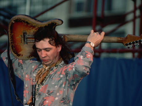 stevie-ray-vaughan-1983
