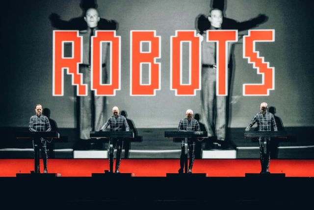 Kraftwerk no EDP Cool Jazz: Música robótica em Cascais