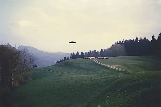 Esta es la historia de la fotografía más famosa de un Ovni, ¿es real?