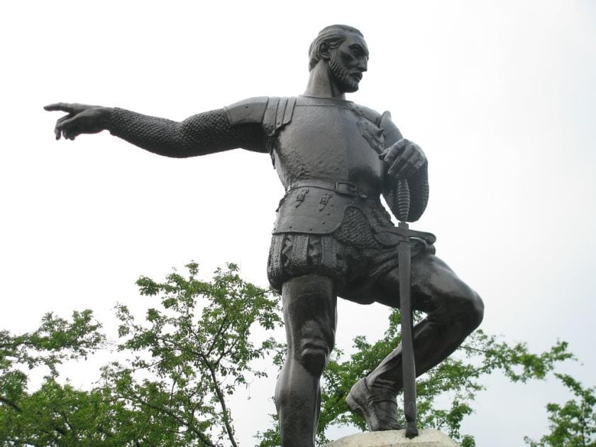 Памятник Себастьяну де Белалькасару в Кали, Колумбия