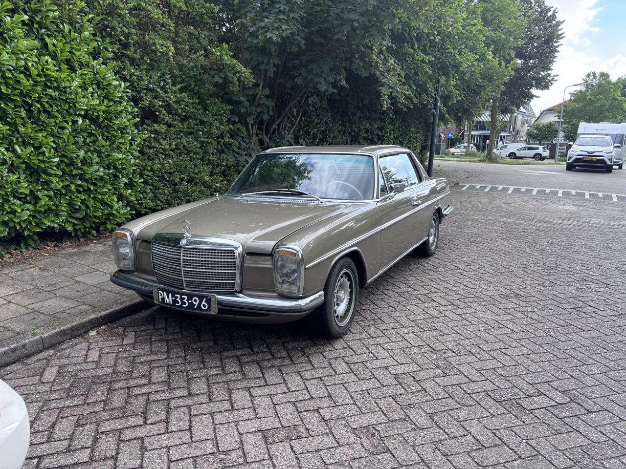 20260607-Mercedes-coupe-voor.jpg