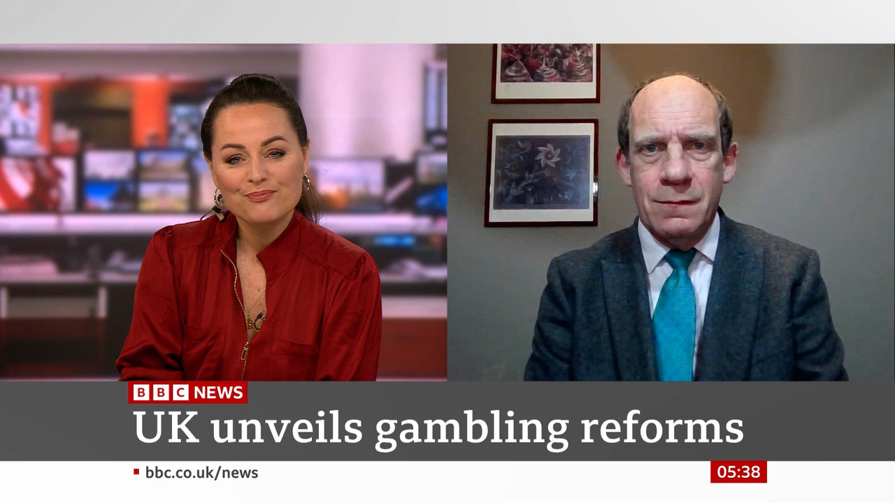 BBC News Valentine_20230428_05000600.ts_snapshot_00.39.21.355