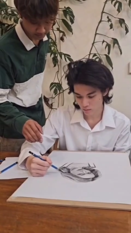 SaveClip-App_AQNC-VNu4dtw07oAt-lcPY5Gwy-dV45pKVov9FVsuHgvGOp-L-1HhI-h_ty3sjRcGdR87j25Gf77nUzS4Sq9Zxw