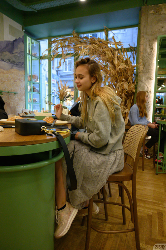 full_004_1203012637131438