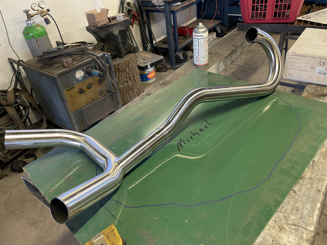 5EF4BB36-652E-4CA8-973F-83E1EF593478