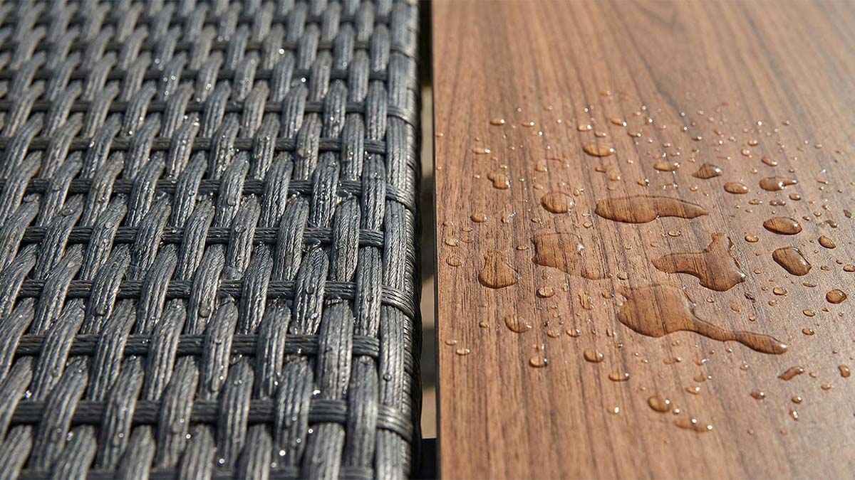 Фактура всепогодных материалов: искусственный ротанг и HPL-панель