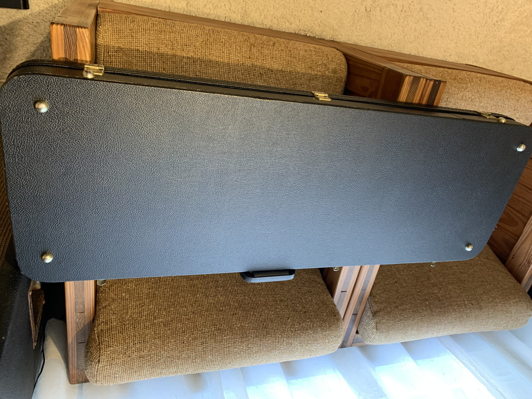 289F698D-1F2A-4C03-B43A-33D0EEF6464C