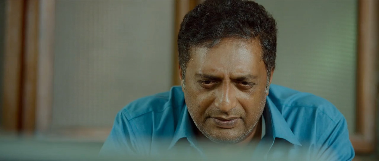 Goodachari 2018 WebRip [Hindi + Telugu] 480p, 720p ESub Screenshot