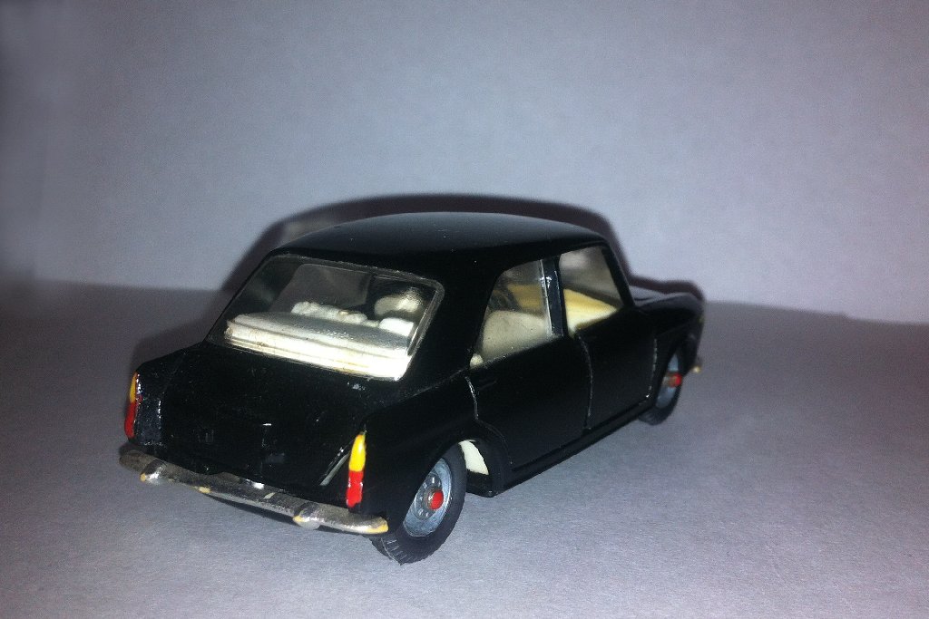 Innocenti Morris (3)