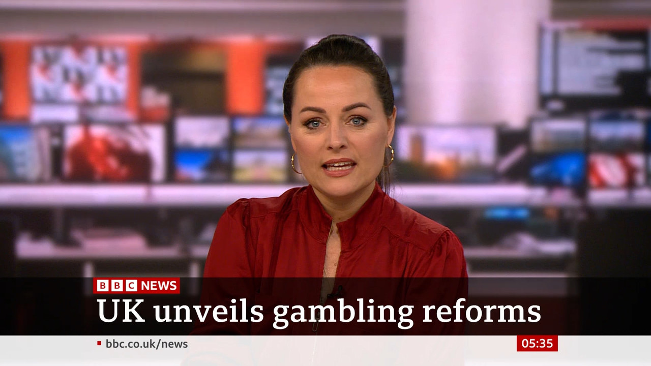 BBC News Valentine_20230428_05000600.ts_snapshot_00.36.27.335