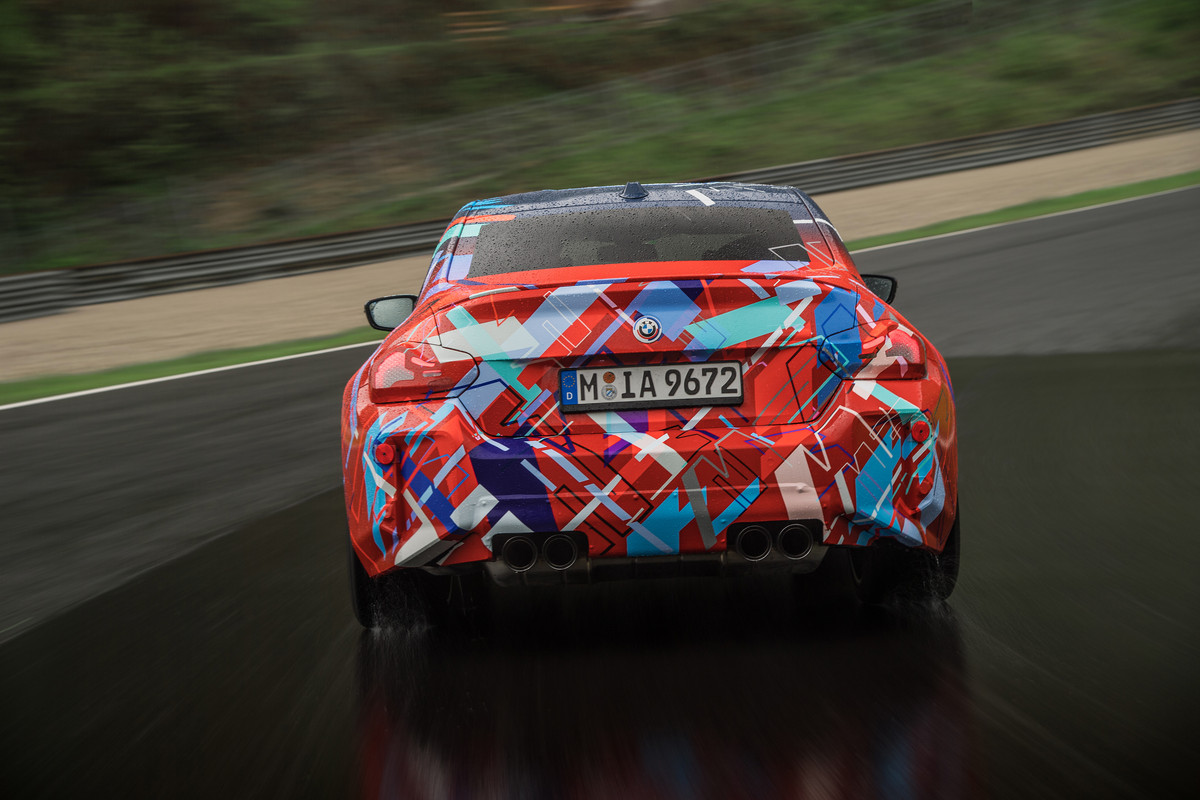 P90468024_highRes_the-all-new-bmw-m2-u