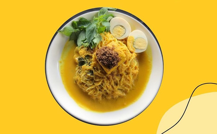 Sajian Laksa Pak Inin yang legendaris di Bogor, lokasinya dekat hotel hingga tempat sewa motor.