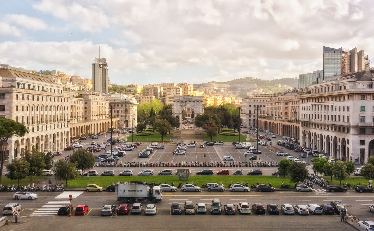 eoo19 20160427_091123_Richtone(HDR)_fCR Taglio ColorRR