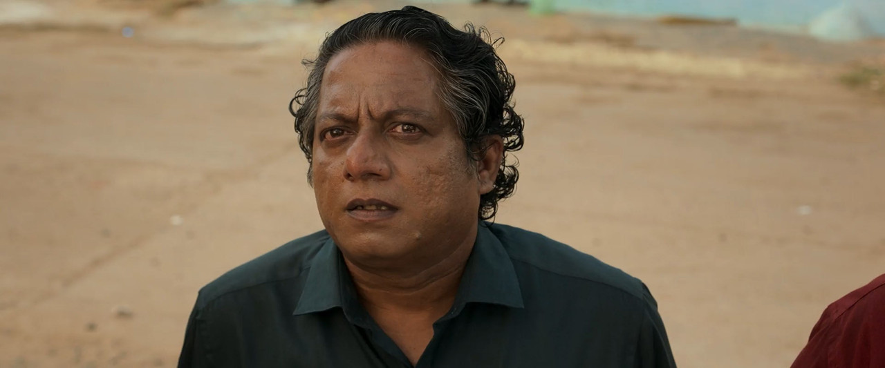 Gangers 2025 WebRip [Hindi + Tamil + Telugu + Malayalam + Kannada] 480p 720p 1080p ESub Screenshot